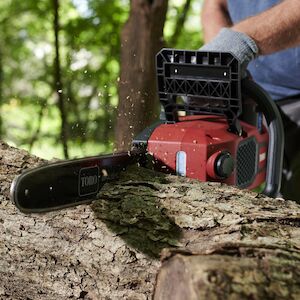 Motosierra de batería inalámbrica Toro Flex-Force Power System™ 60 V MÁX.*